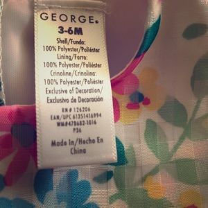 New Size 3 to 6 months dress.